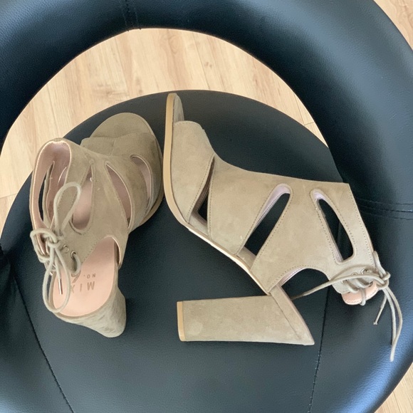 Army Green Open Toe Suede High Heel Shoes - Picture 3 of 4